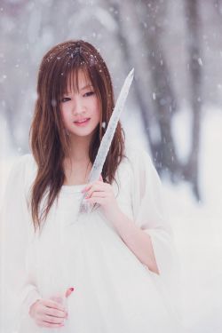 盛夏晚晴天莱雪