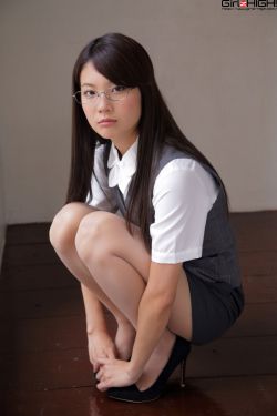 《寡妇田里有桃花全》